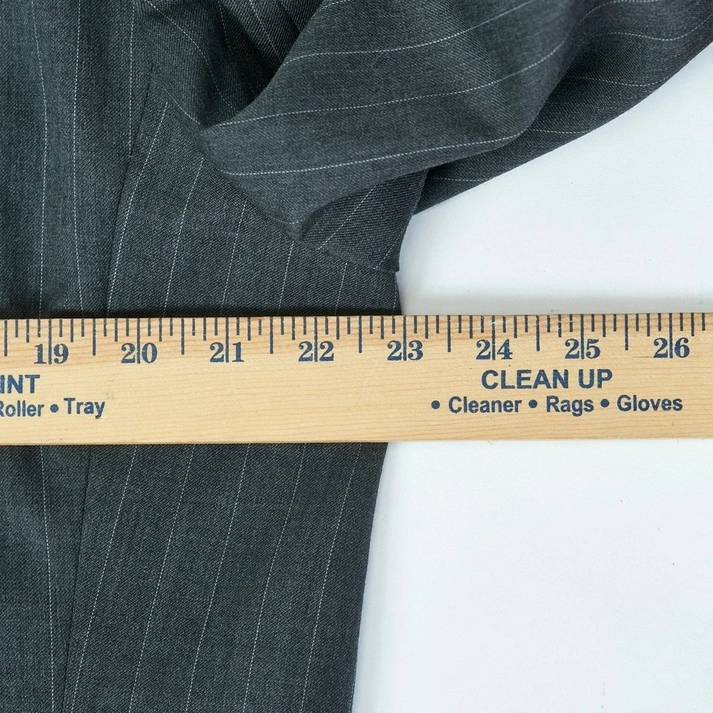 Chaps Men's Gray Pinstripe‎ Wool Suit Jacket Blazer 42L Formal Business READ